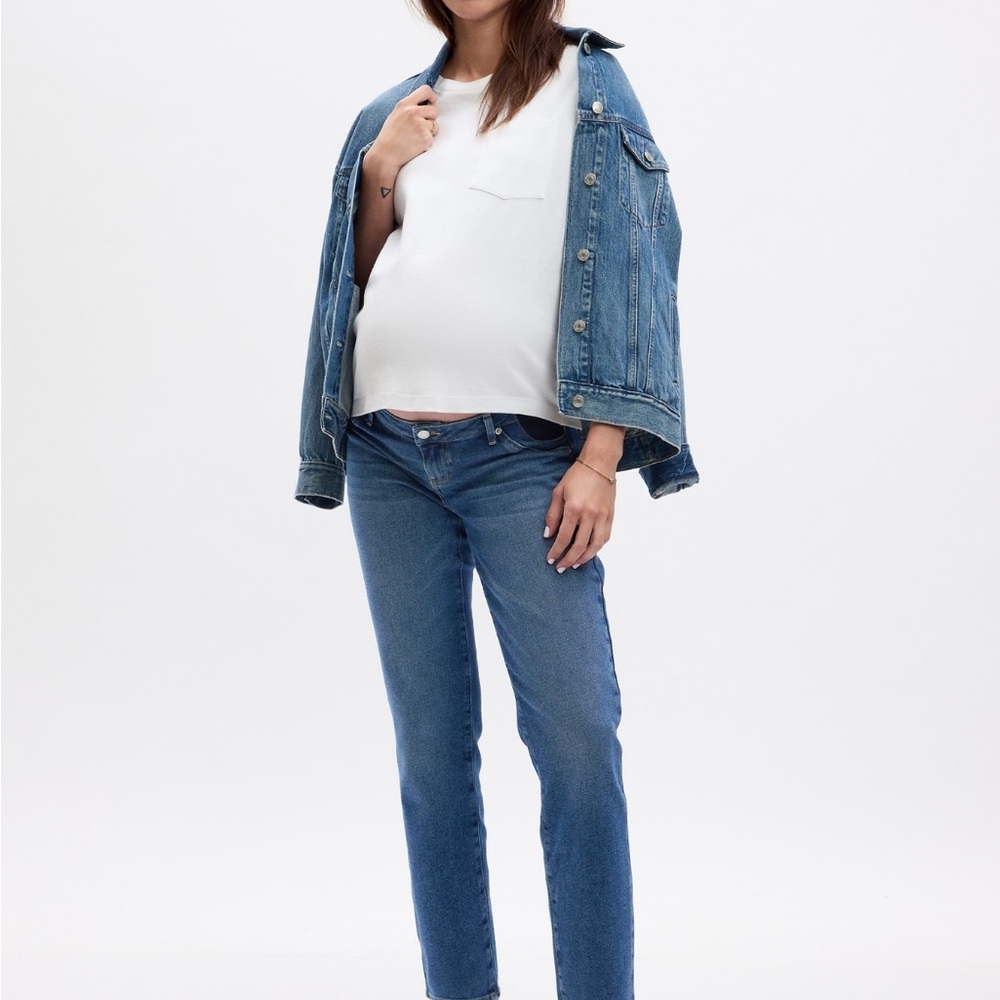 GAP Women's Maternity Inset Panel Size 28 Blue Ankle Jeans — medium wash